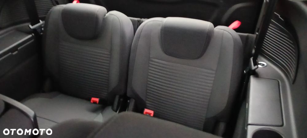 Ford Grand C-MAX Gr 2.0 TDCi Titanium ASS - 16