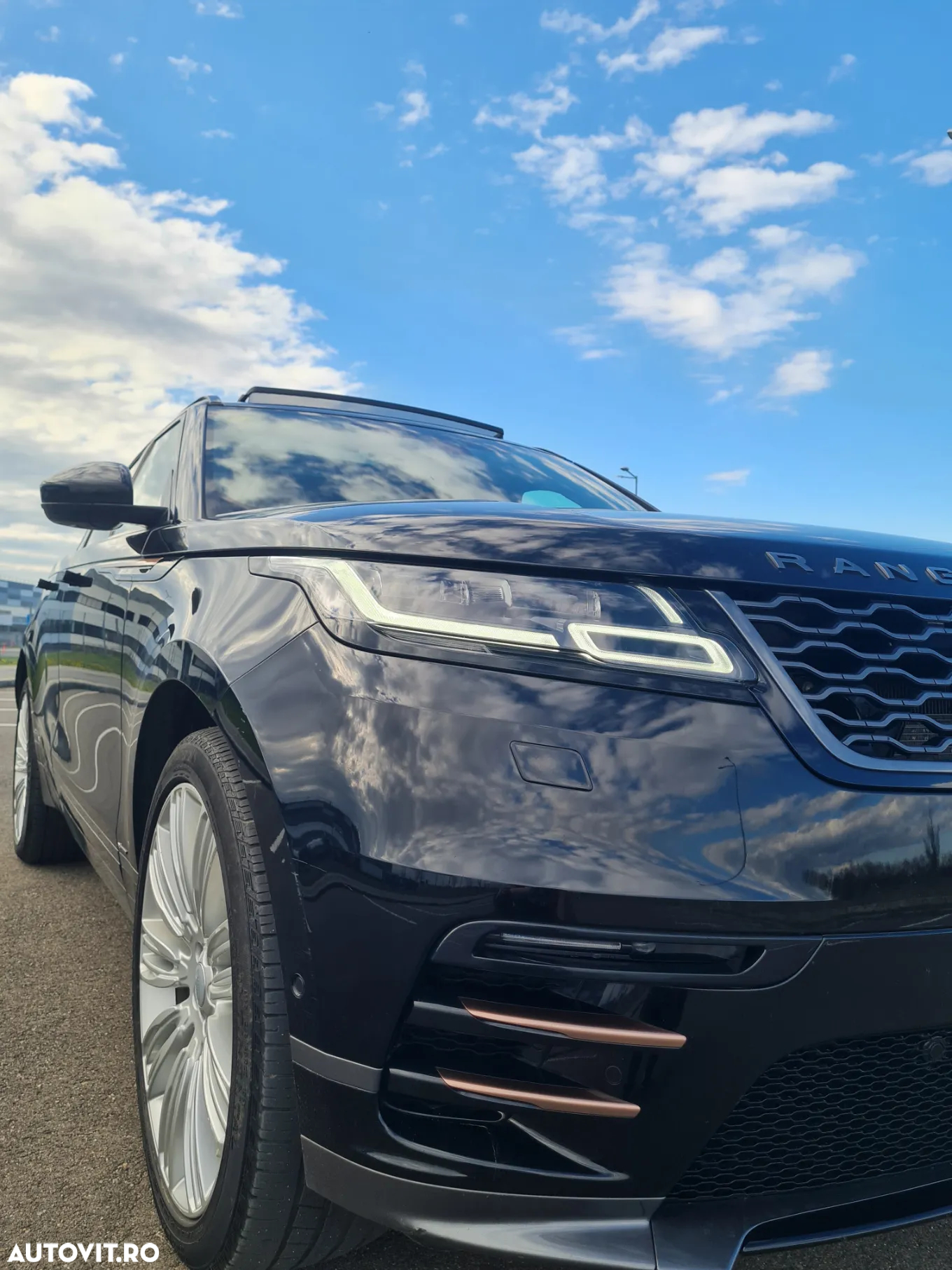 Land Rover Range Rover Velar 2.0 R-Dynamic - 18