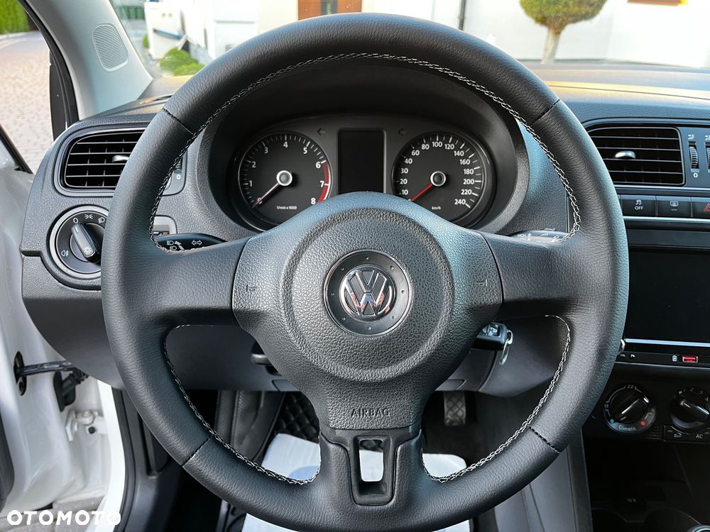 Volkswagen Polo 1.4 Team - 12