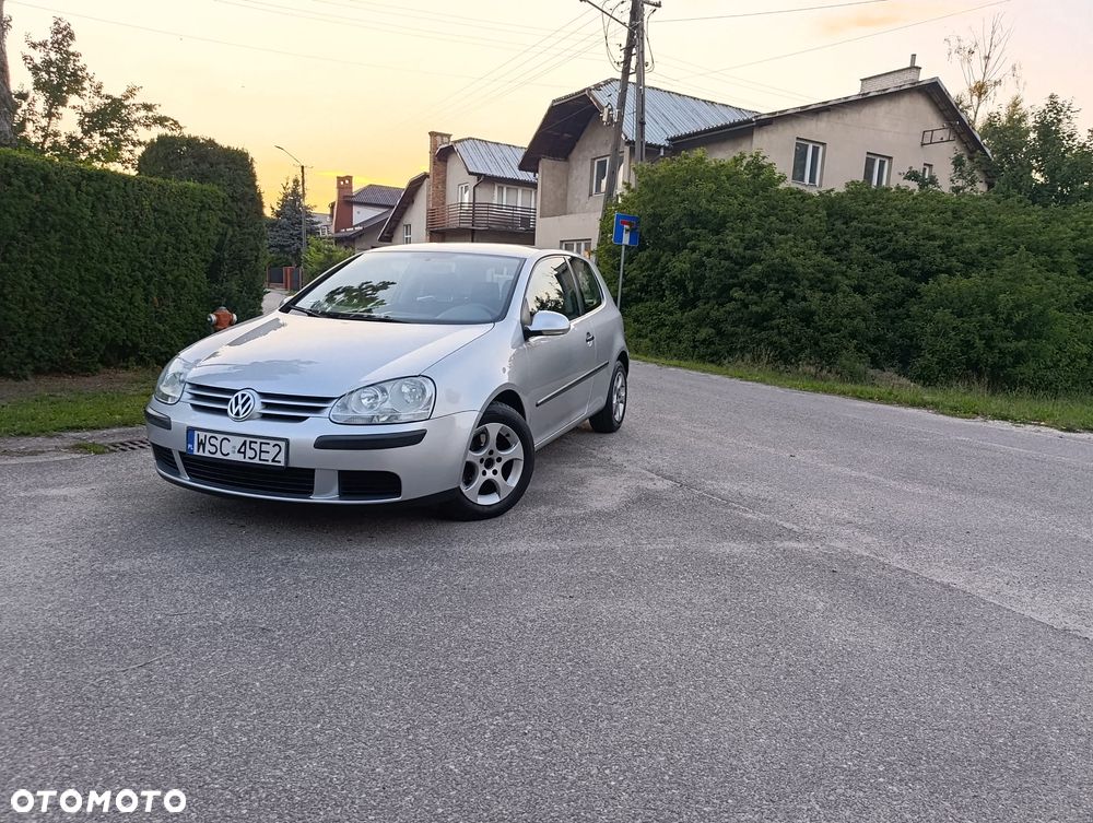 Volkswagen Golf - 11