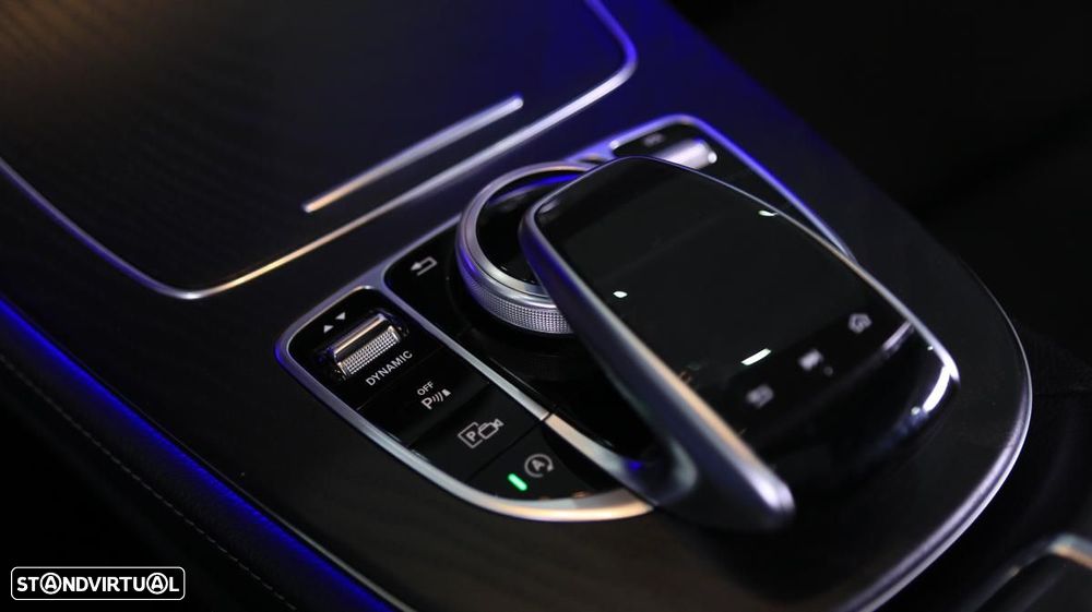 Mercedes-Benz E 220 d AMG Line Aut. - 31