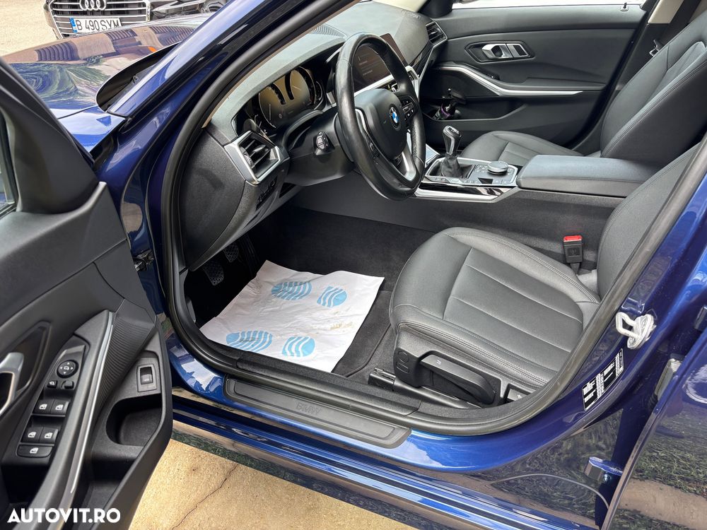 BMW Seria 3 318d MHEV - 5
