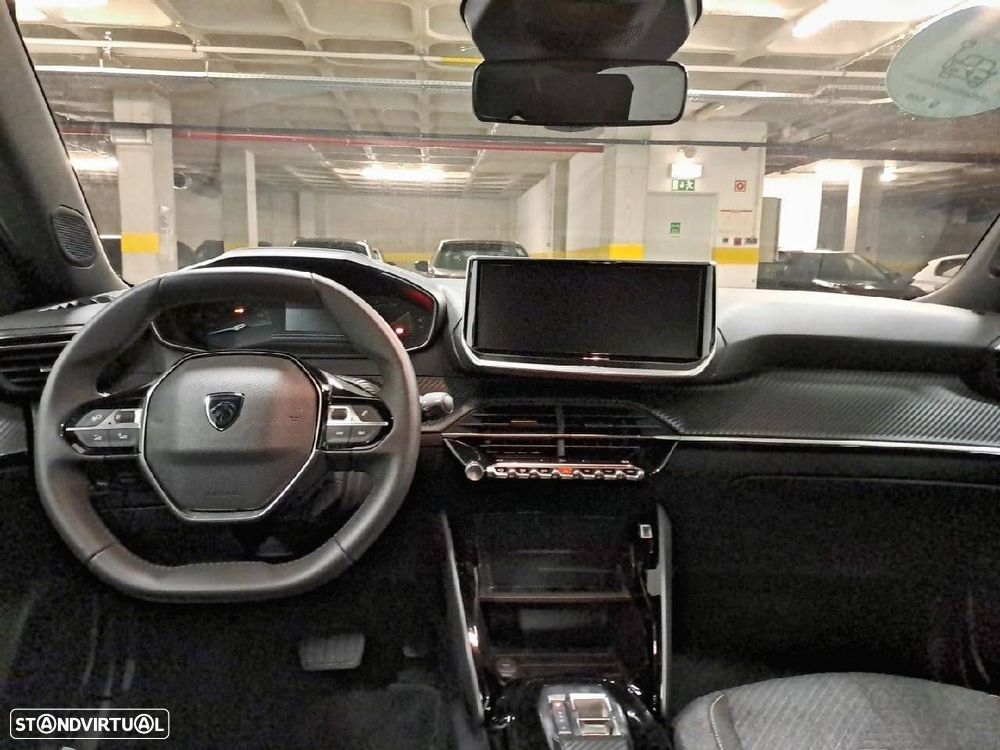 Peugeot e-2008 54 kWh Style - 8