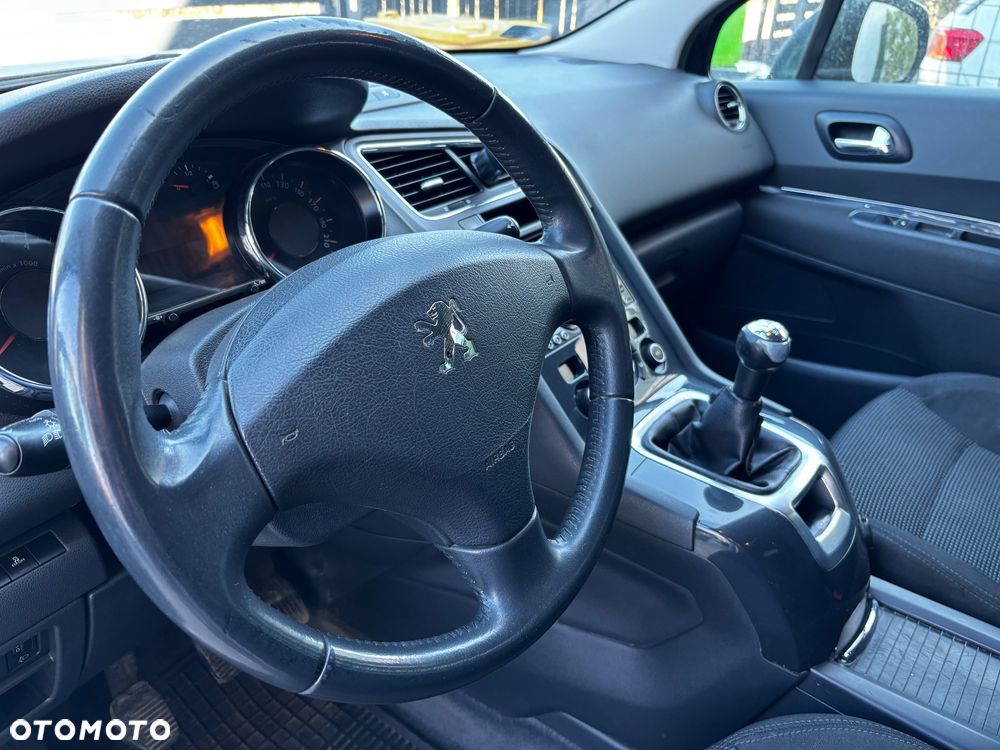 Peugeot 5008 1.6 Access 7os - 3