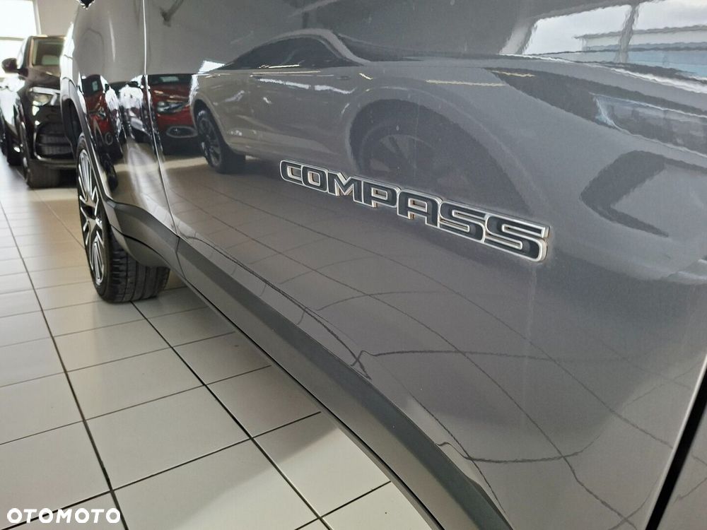 Jeep Compass 1.5 T4 mHEV Summit FWD S&S DCT - 8