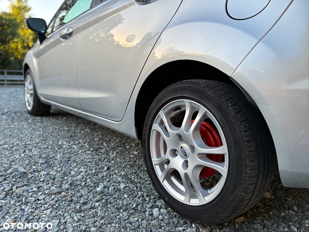 Ford Fiesta 1.0 EcoBoost Titanium - 11