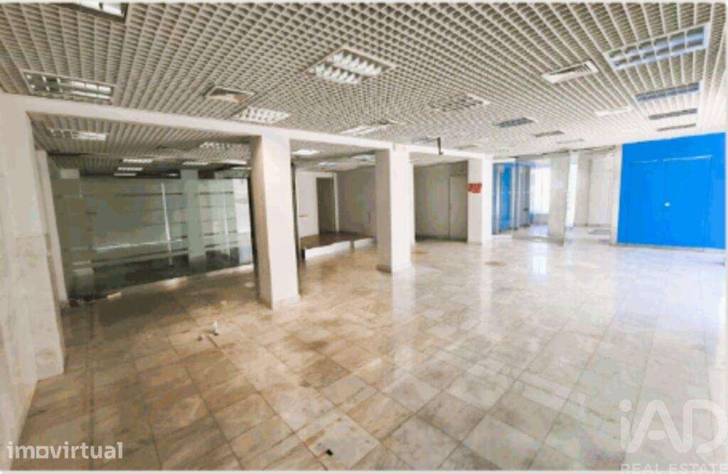 Loja / Estabelecimento Comercial em Vagos e Santo António de 416,00 m2 - Grande imagem: 2/9