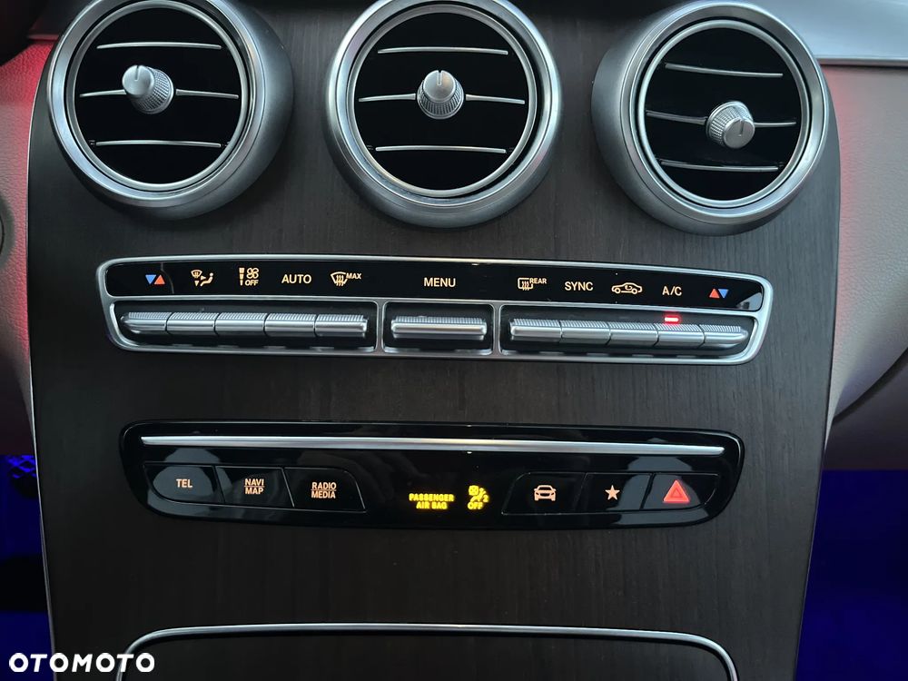 Mercedes-Benz GLC 220 d 4-Matic - 23