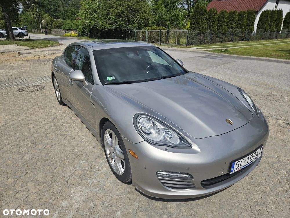 Porsche Panamera - 11