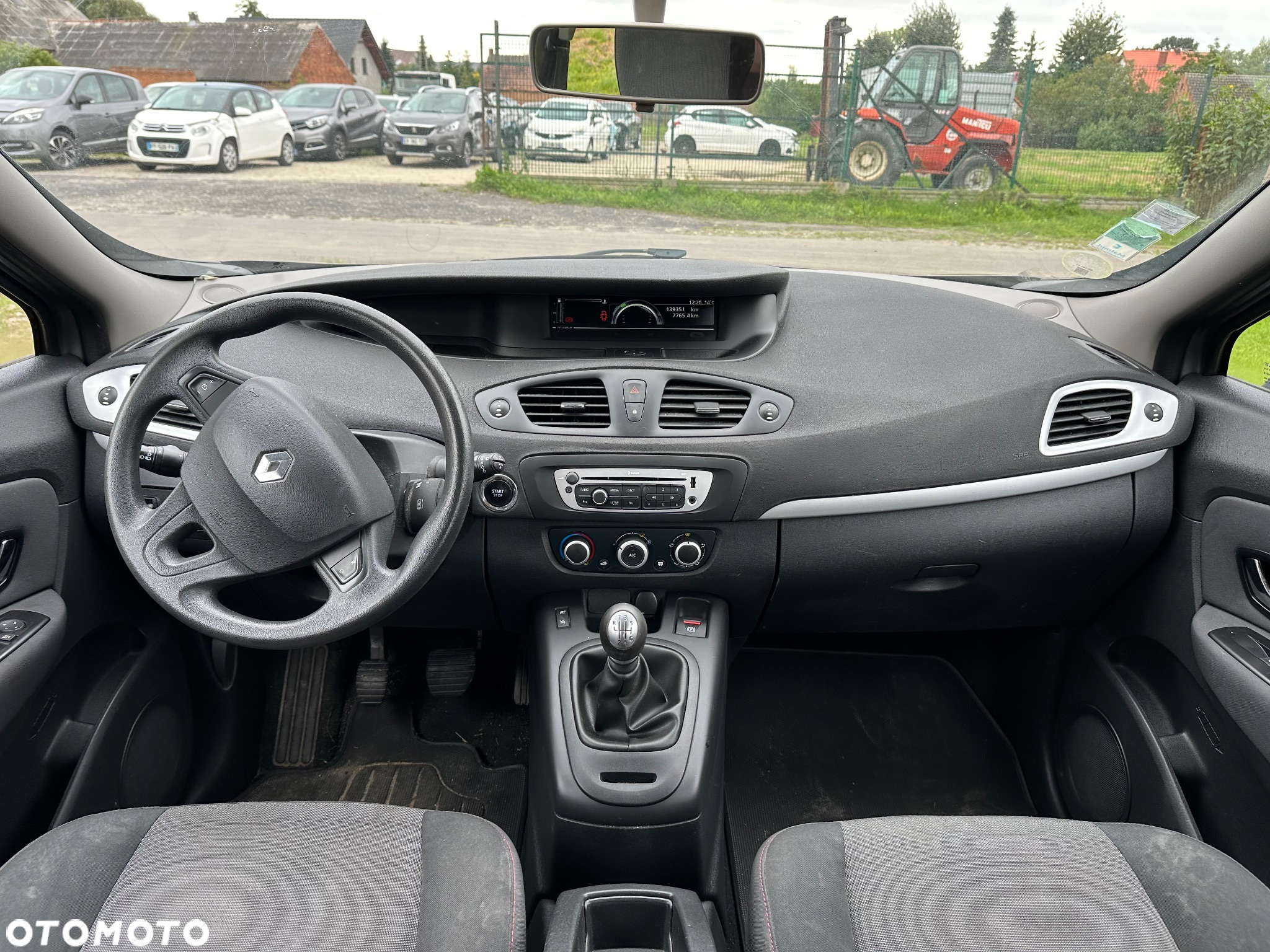 Renault Scenic 1.5 dCi Life - 9