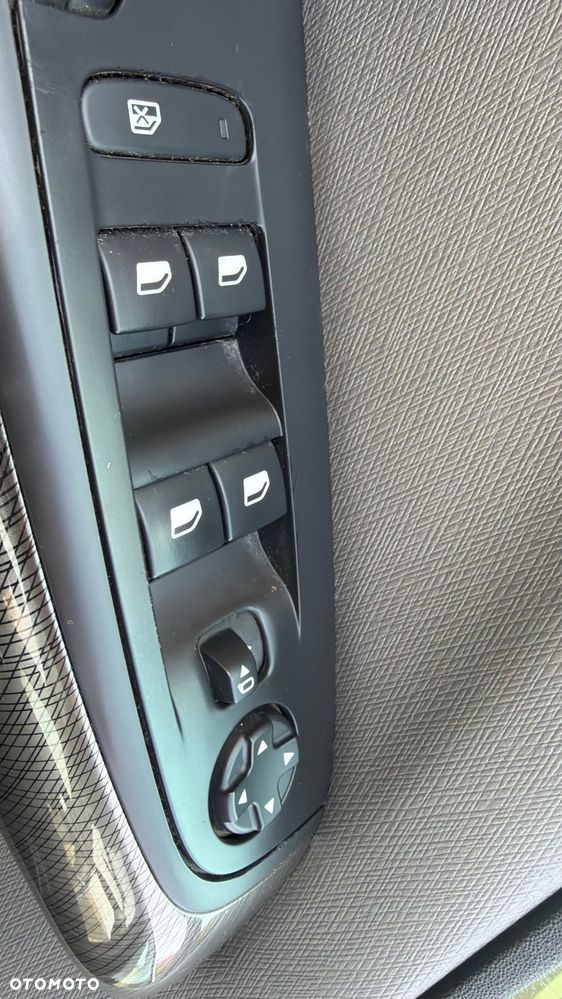 Citroën C4 Grand Picasso - 23