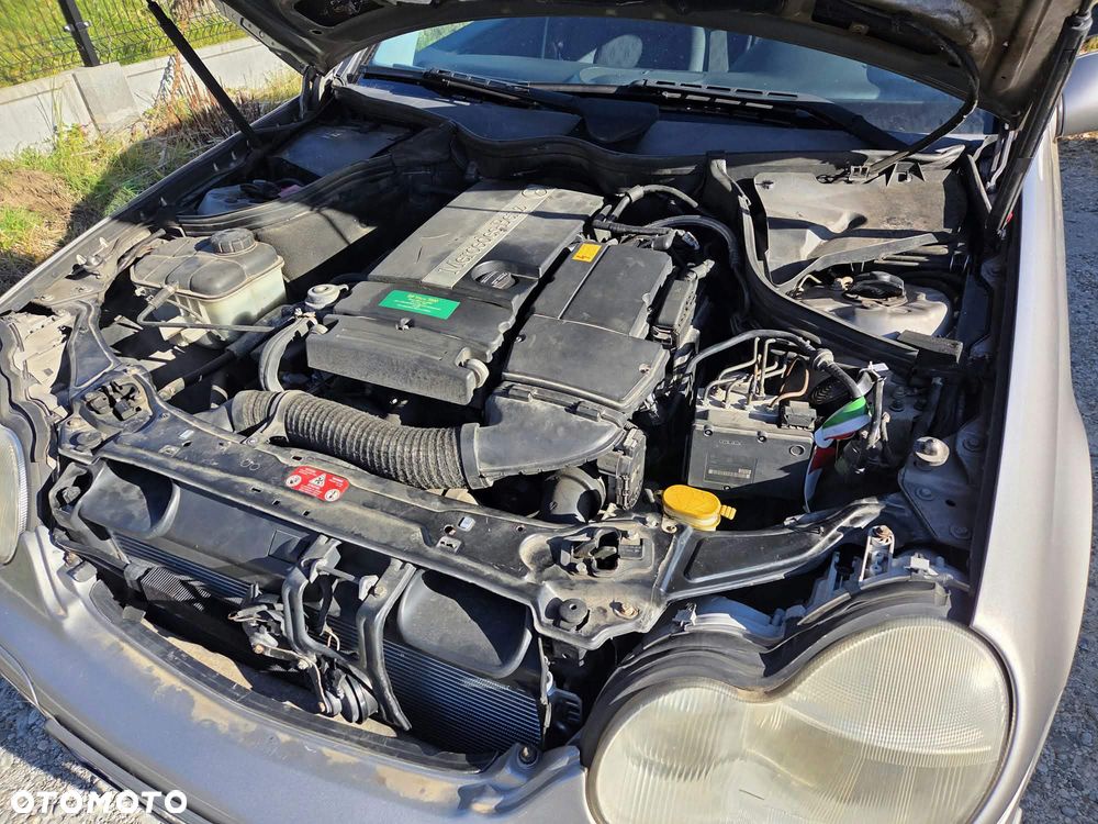 Mercedes-Benz C-Class 2003 photo 5