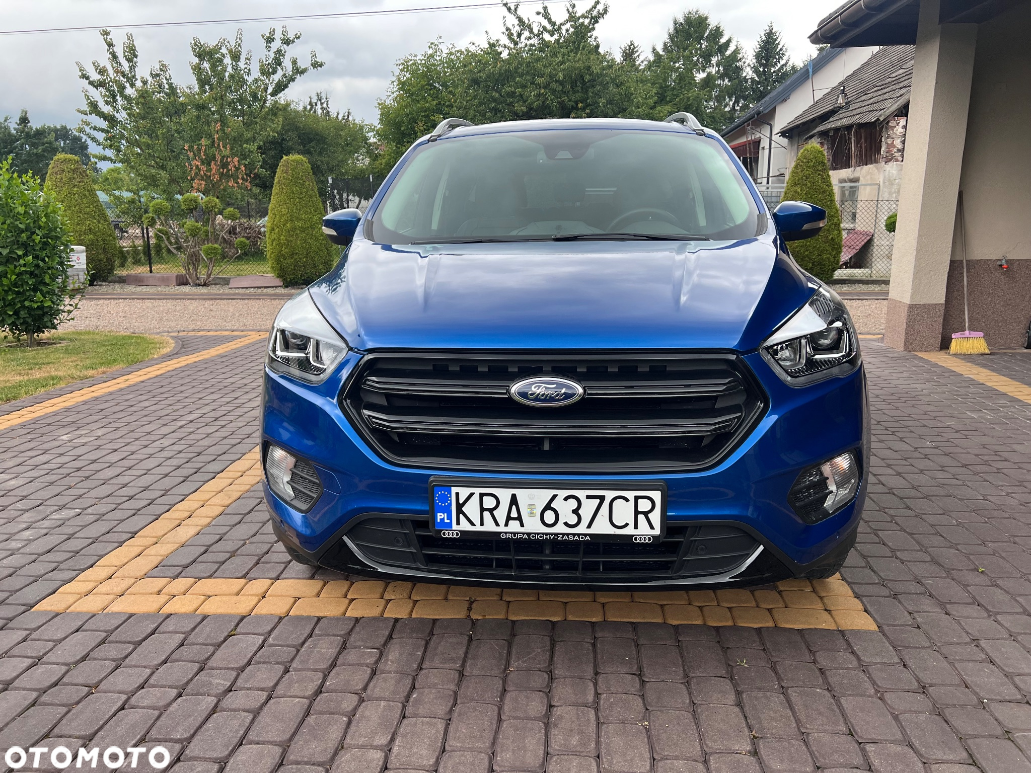 Ford Kuga 1.5 EcoBoost 4WD Titanium - 3