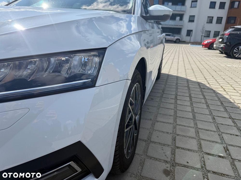 Skoda Octavia 2.0 TDI Ambition DSG - 9