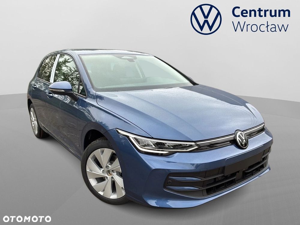 Volkswagen Golf - 8
