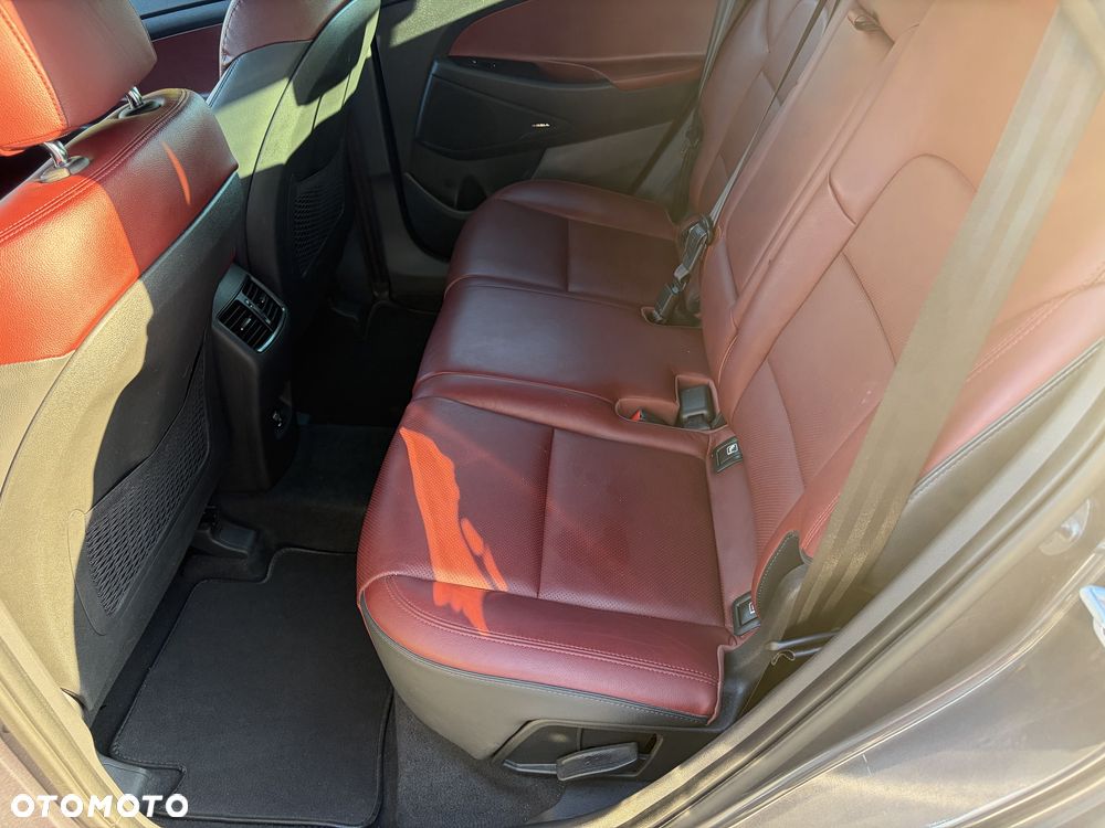 Hyundai Tucson - 8