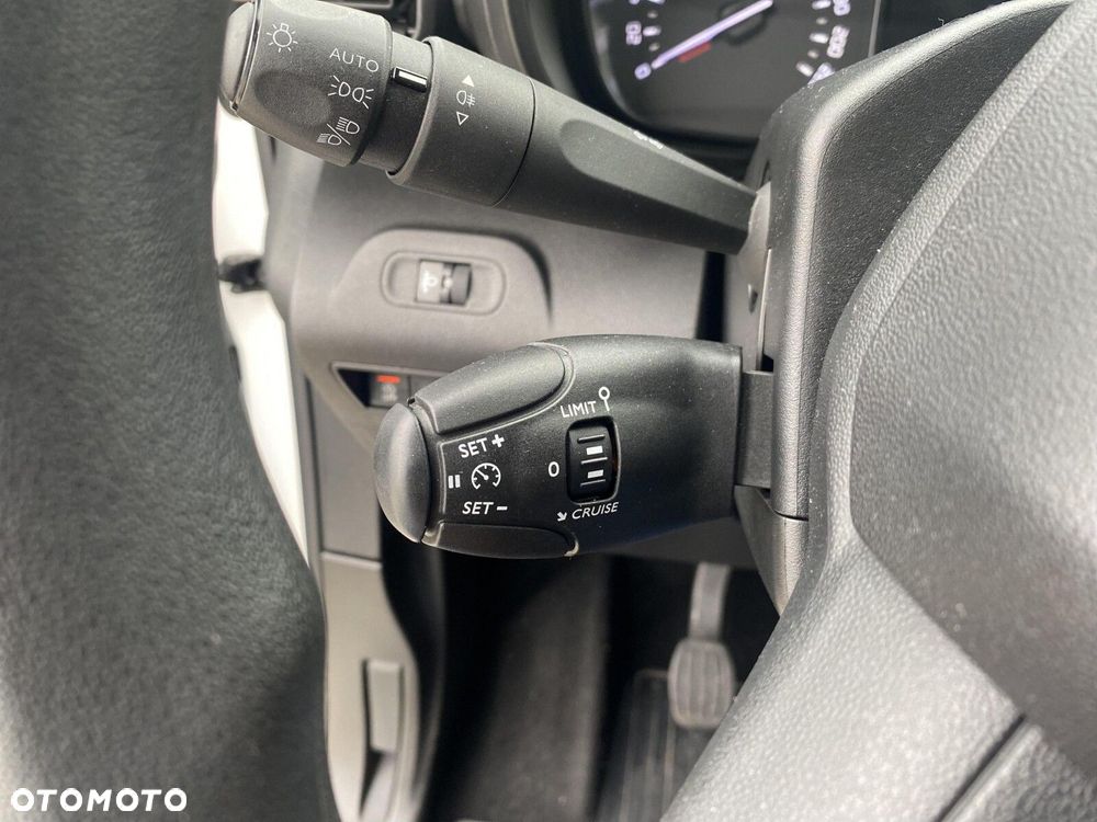 Toyota proace-city FURGON - 15