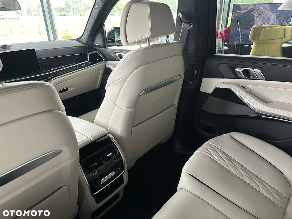 BMW X7 ver-xdrive40d-mhev-sport - 25