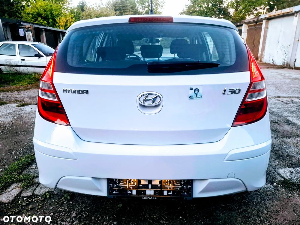 Hyundai i30 1.4 Blue Comfort - 6