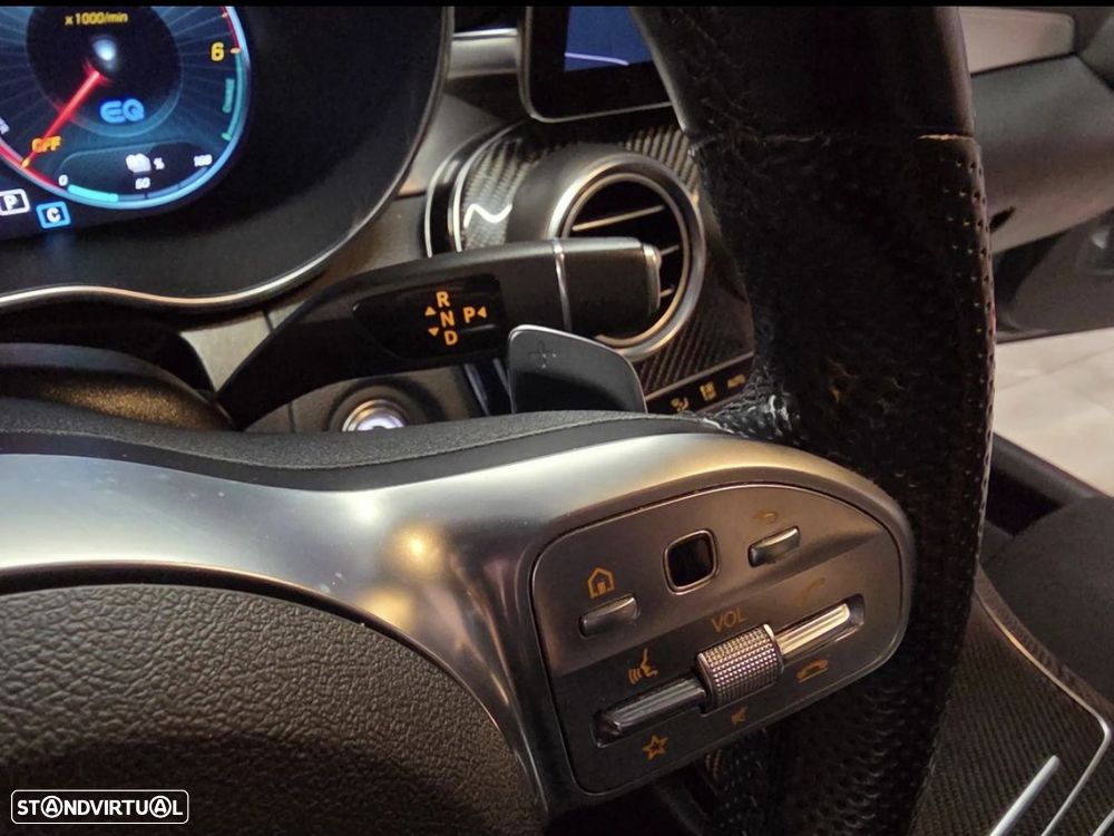 Mercedes-Benz C 300 BlueTEC Hybrid AMG Line - 25