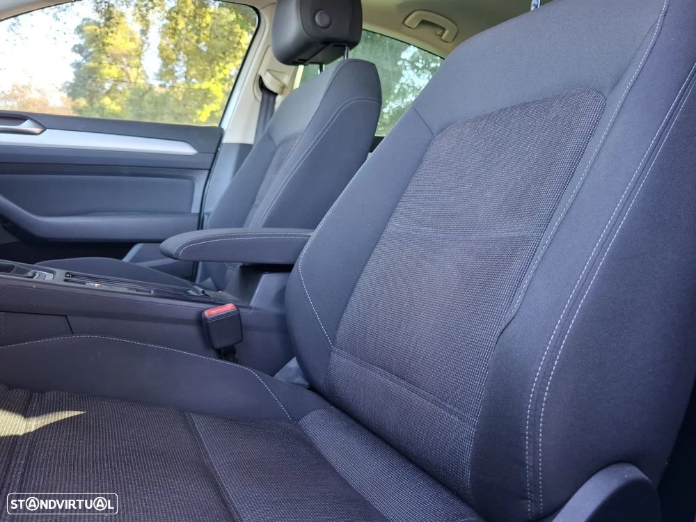 VW Passat 1.6 TDI Trendline - 27