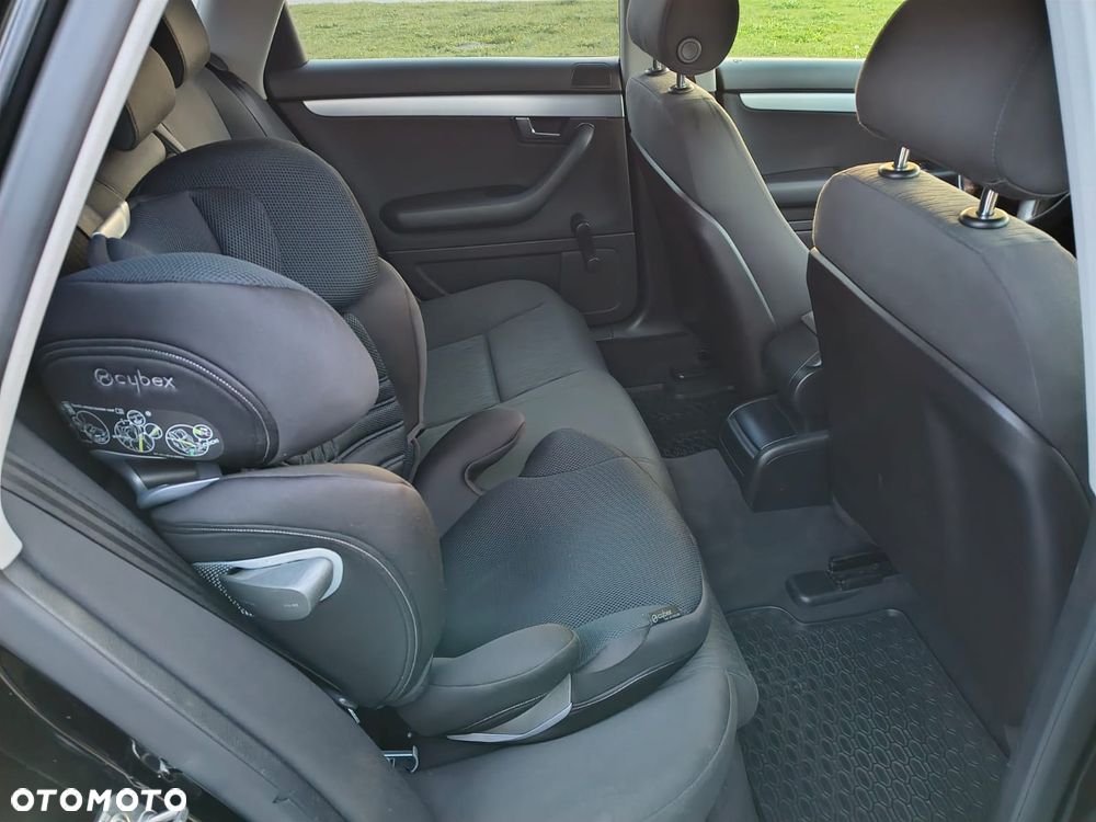 Audi A4 Avant 2.0 TDI - 11