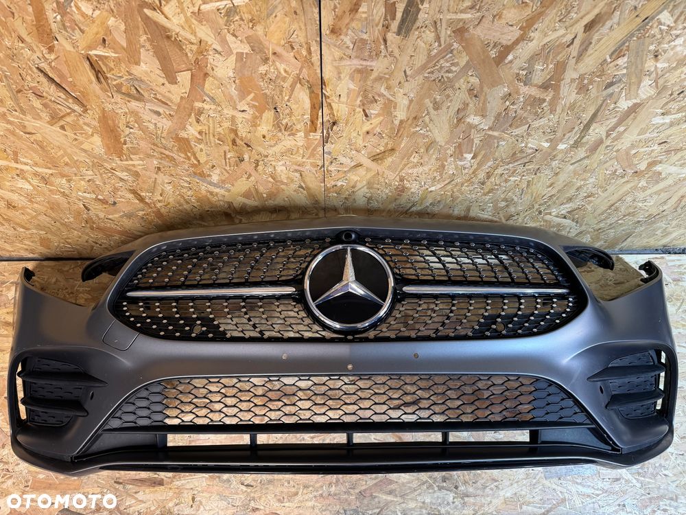 Zderzak przód Mercedes a klasa 177 AMG kamera - 1