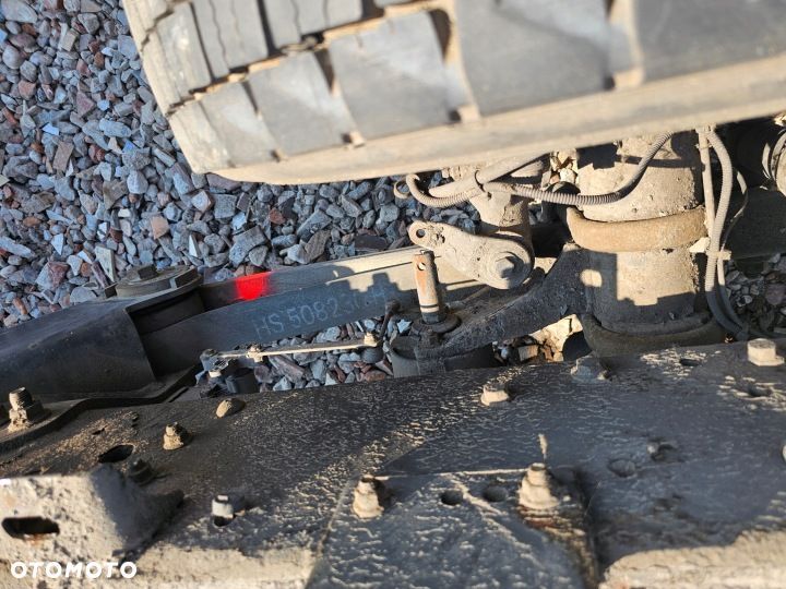 PÓŁRESOR RESOR 8 CM MOST NA PODUSZKACH IVECO EUROCARGO FELGI 17,5 - 3