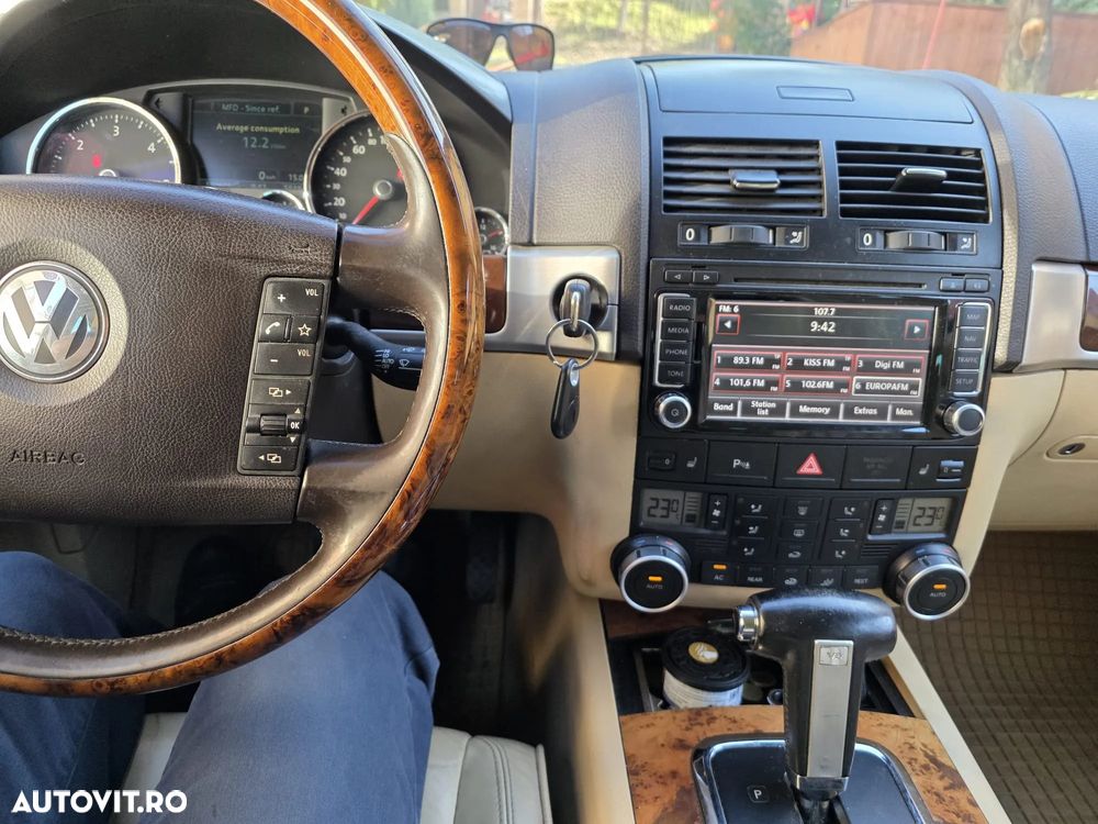 Volkswagen Touareg - 6