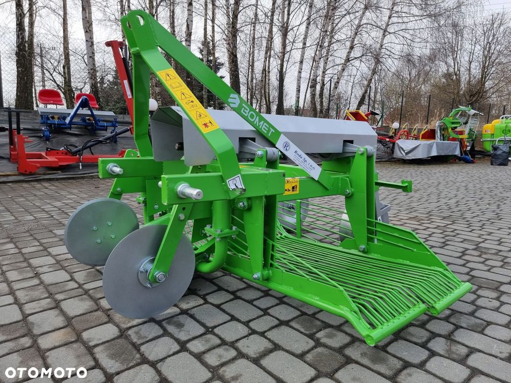 Kopaczka do ziemniaków jednorzędowa wibracyjna (wyrzut na bok) - 8