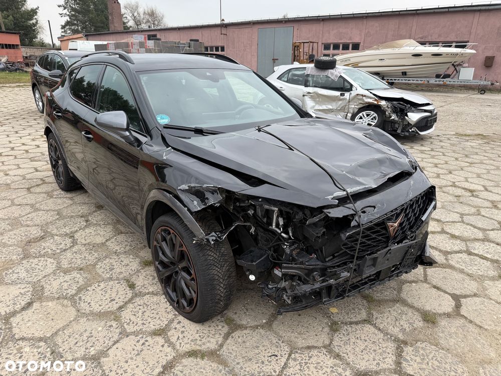 Cupra Formentor 1.4 e-Hybrid DSG Tribe Edition - 39