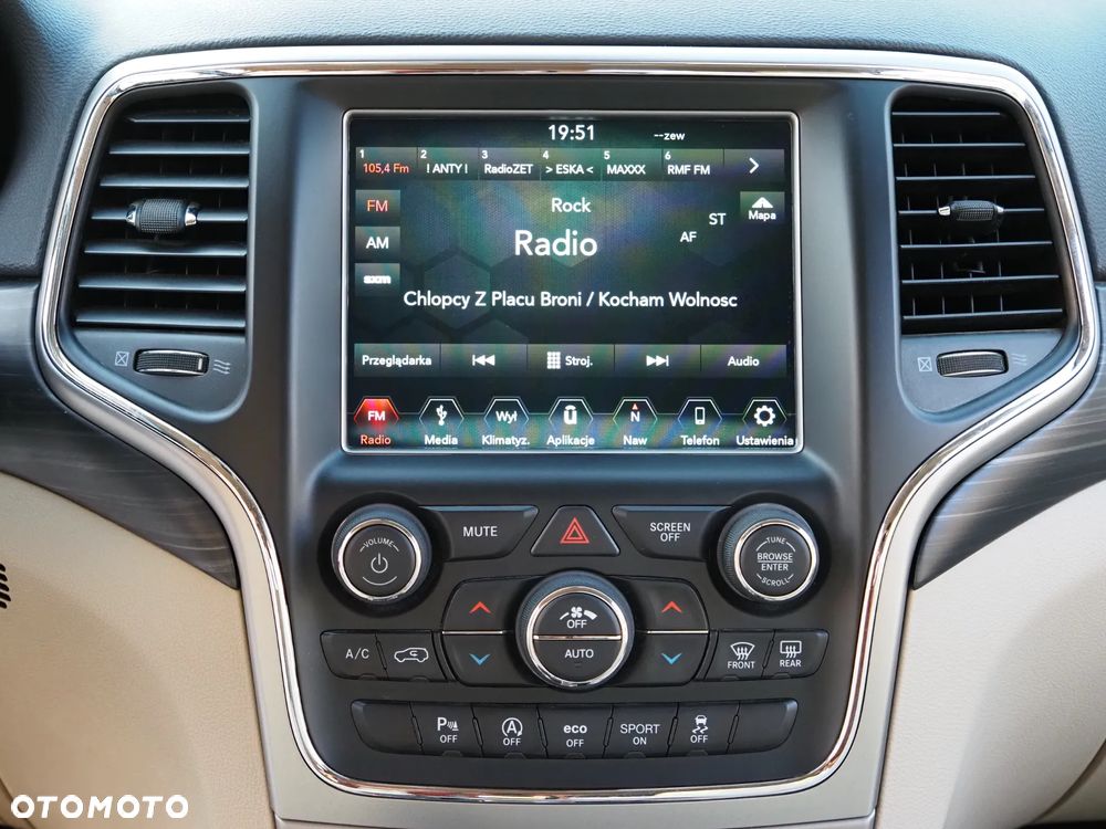 Jeep Grand Cherokee 3.6 V6 Laredo - 2