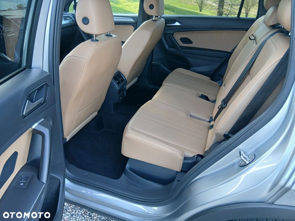 Volkswagen Tiguan - 23