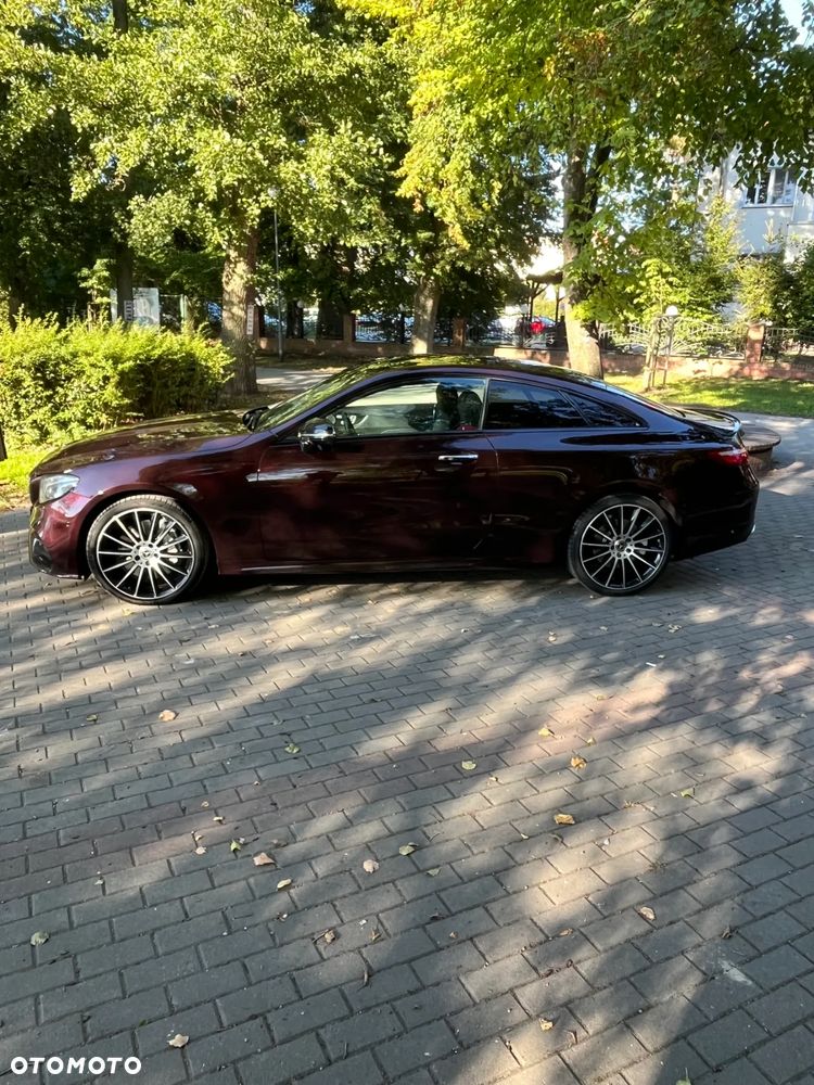 Mercedes-Benz Klasa E 400 d Coupe 4-Matic 9G-TRONIC - 3