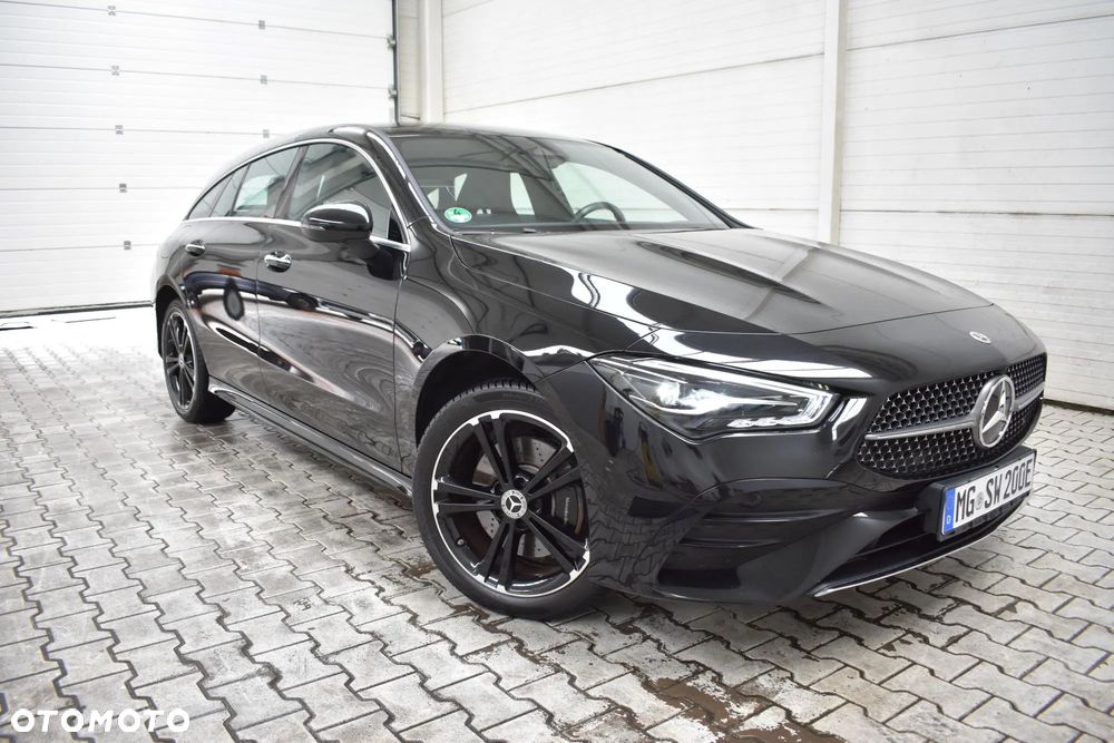 Mercedes-Benz CLA 250 e PHEV AMG Line 8G-DCT