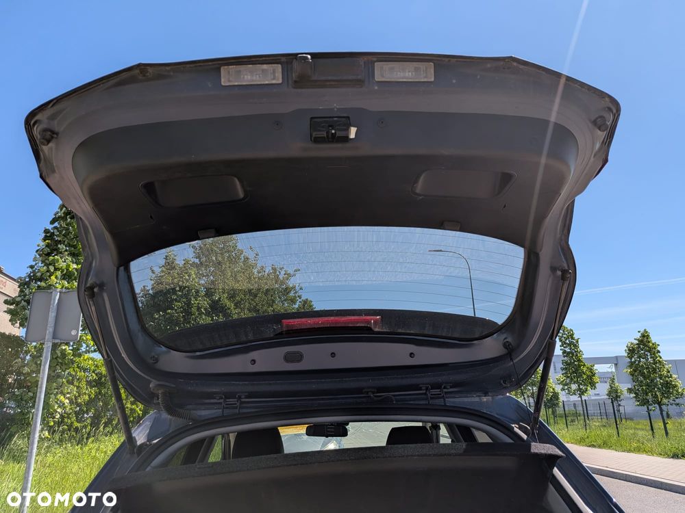 Kia Stonic 1.4 M - 23