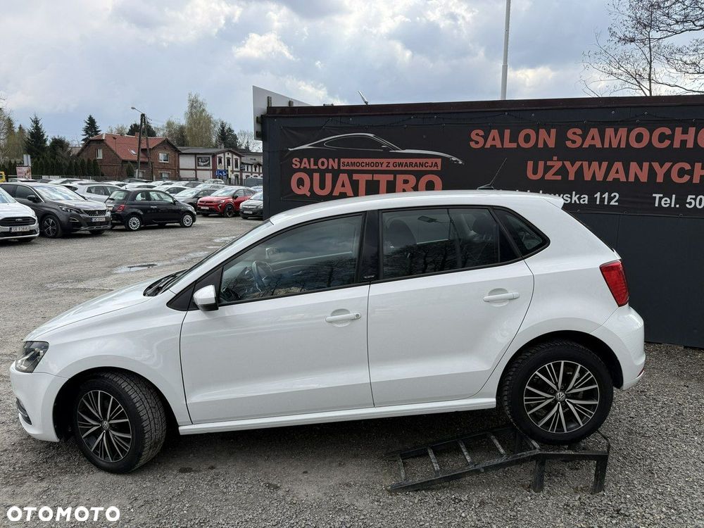 Volkswagen Polo - 11