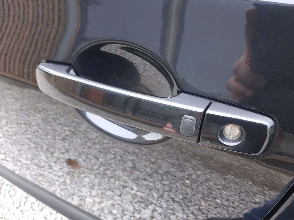 Nissan Qashqai 2.0 4 x 4 CVT tekna - 27