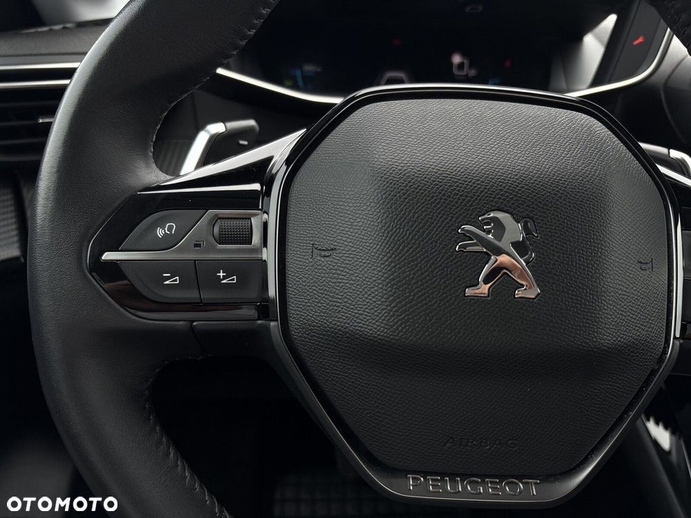 Peugeot 208 1.2 PureTech Allure S&S EAT8 - 20