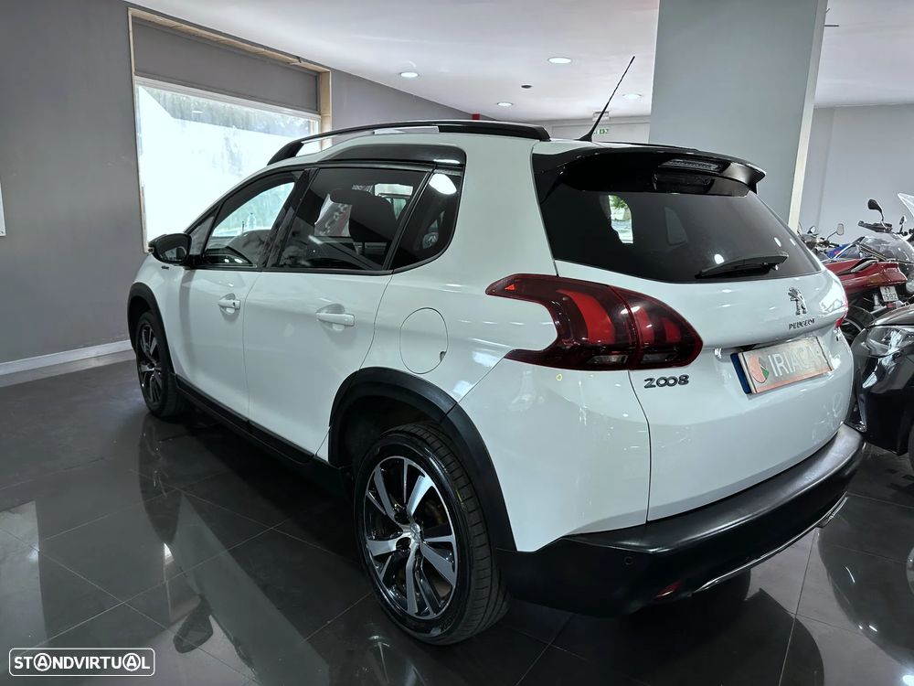 Peugeot 2008 1.2 PureTech GT Line - 7