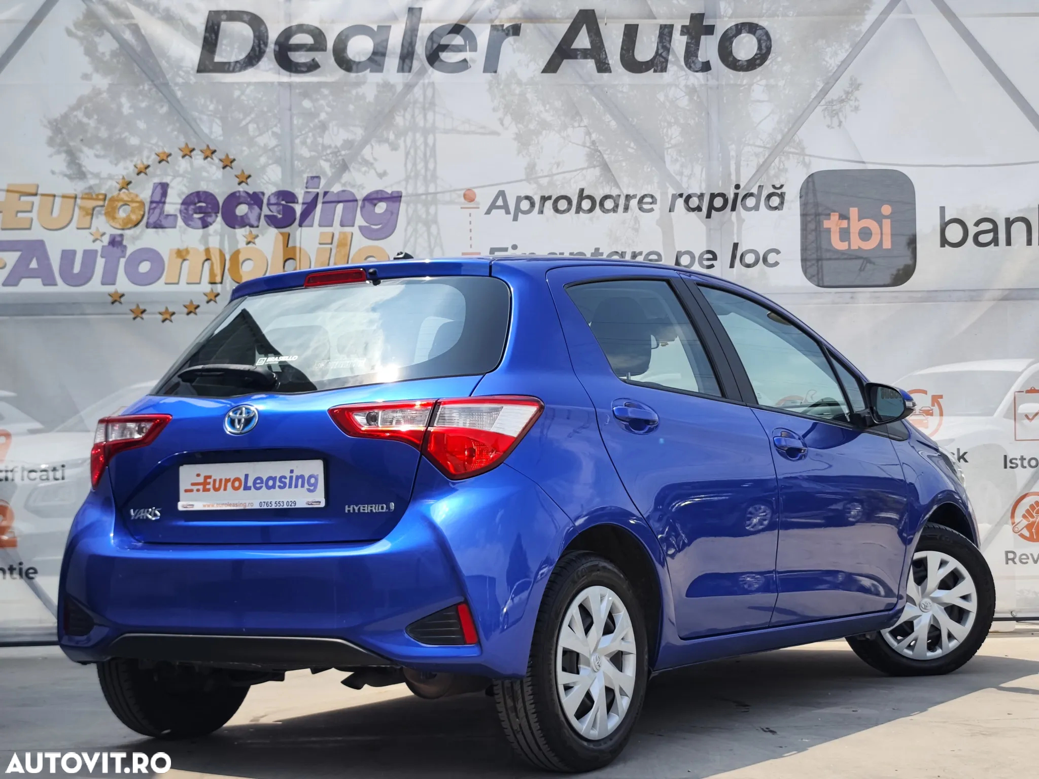 Toyota Yaris 1.5 VVT-i HSD Active - 8