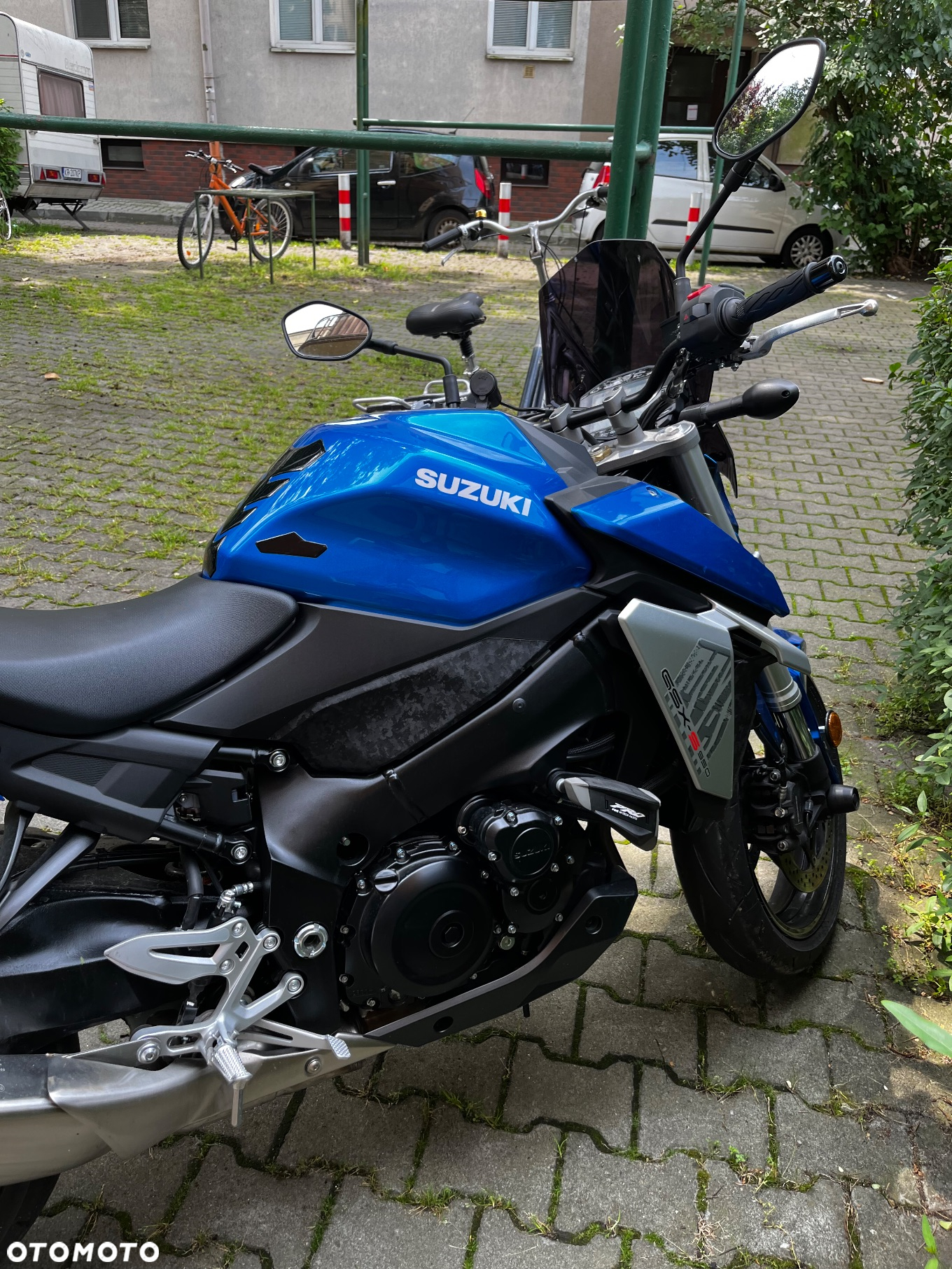 Suzuki GSX - 4