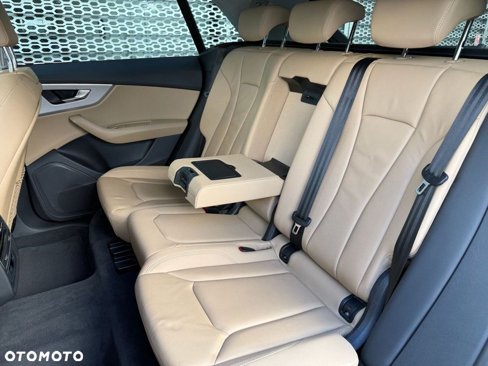Audi Q8 - 28