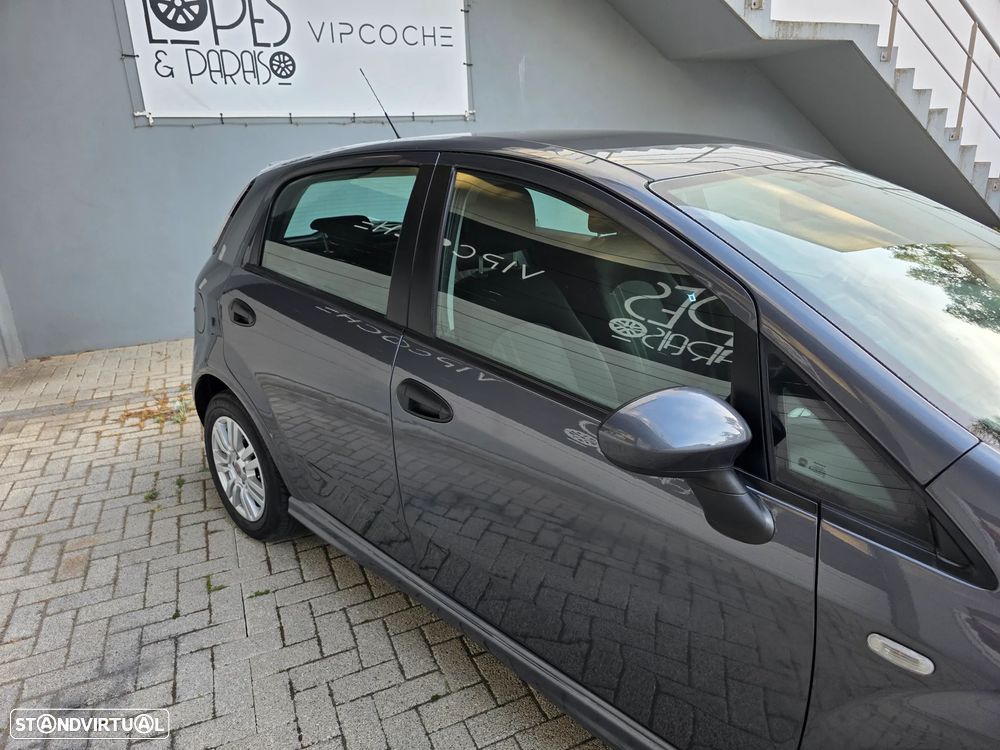Fiat Punto 1.2 Young S&S - 16