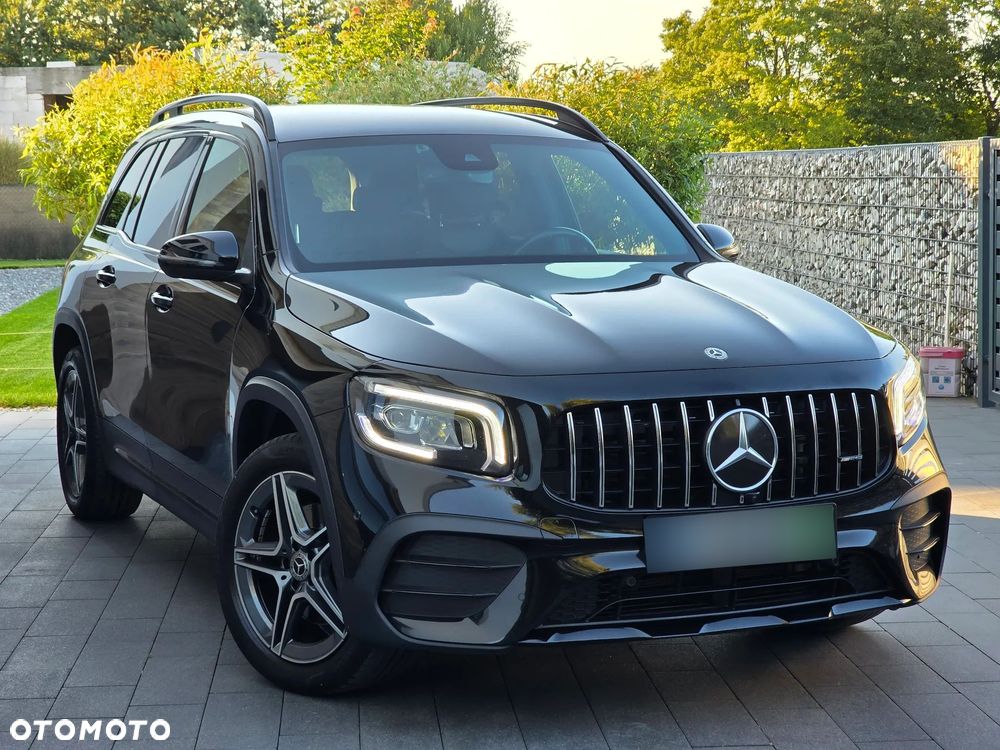 Mercedes-Benz GLB 200 d AMG Line 8G-DCT - 12