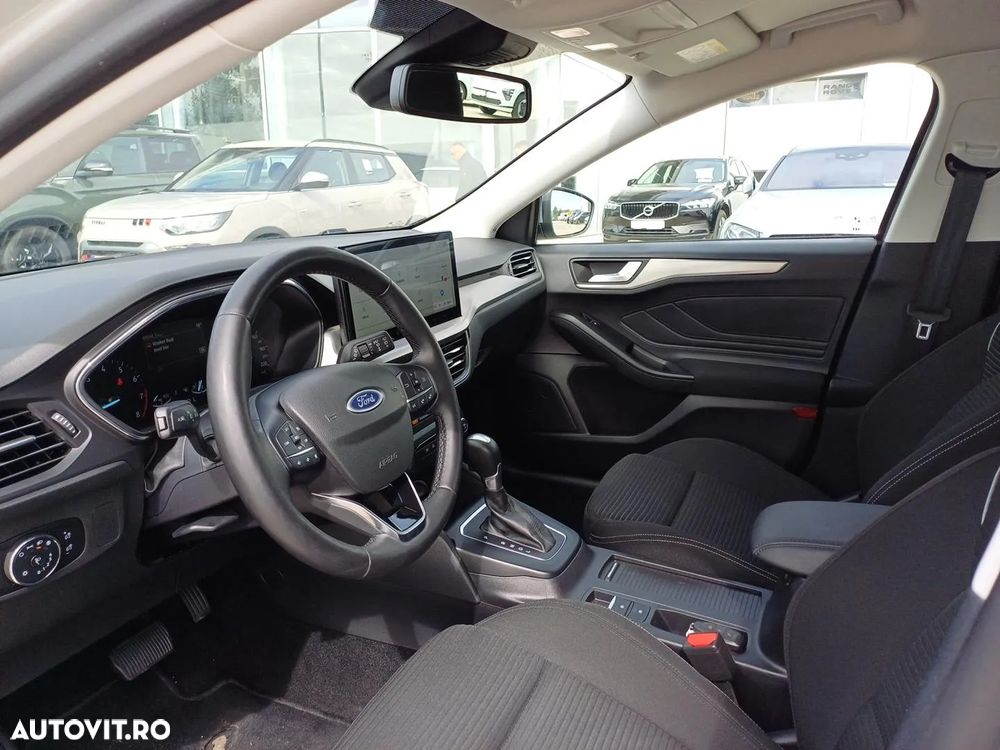 Ford Focus 1.0 EcoBoost Titanium - 11