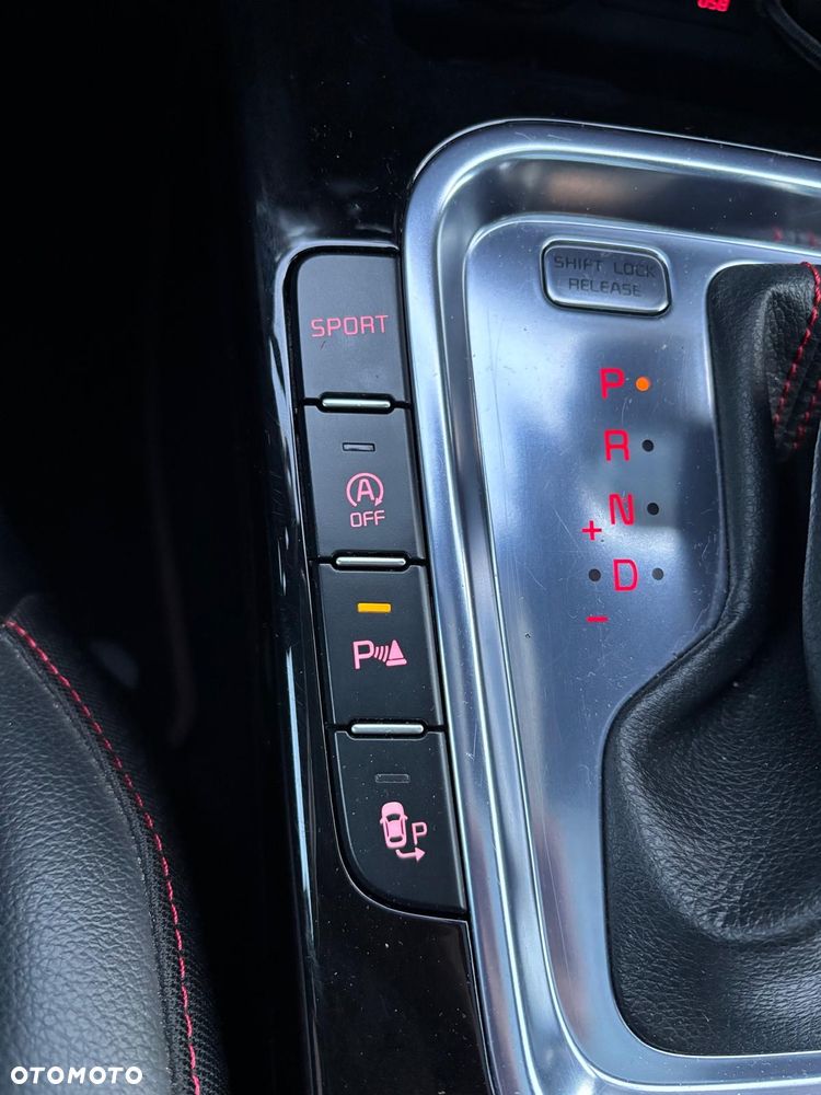 Kia ProCeed 1.6 T-GDI DCT7 OPF GT - 13