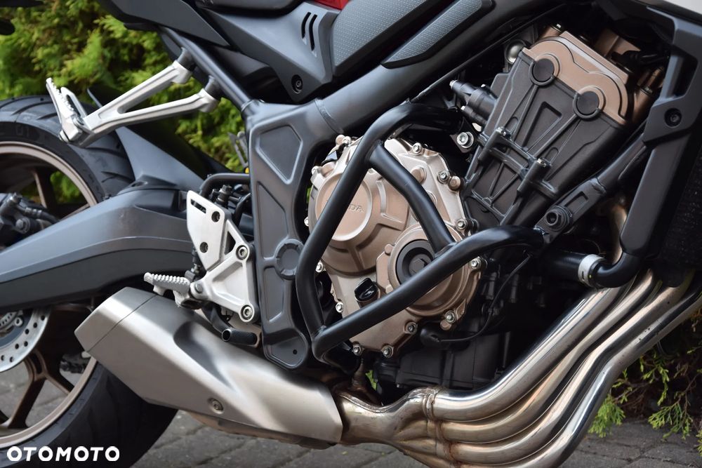 Honda CB - 6
