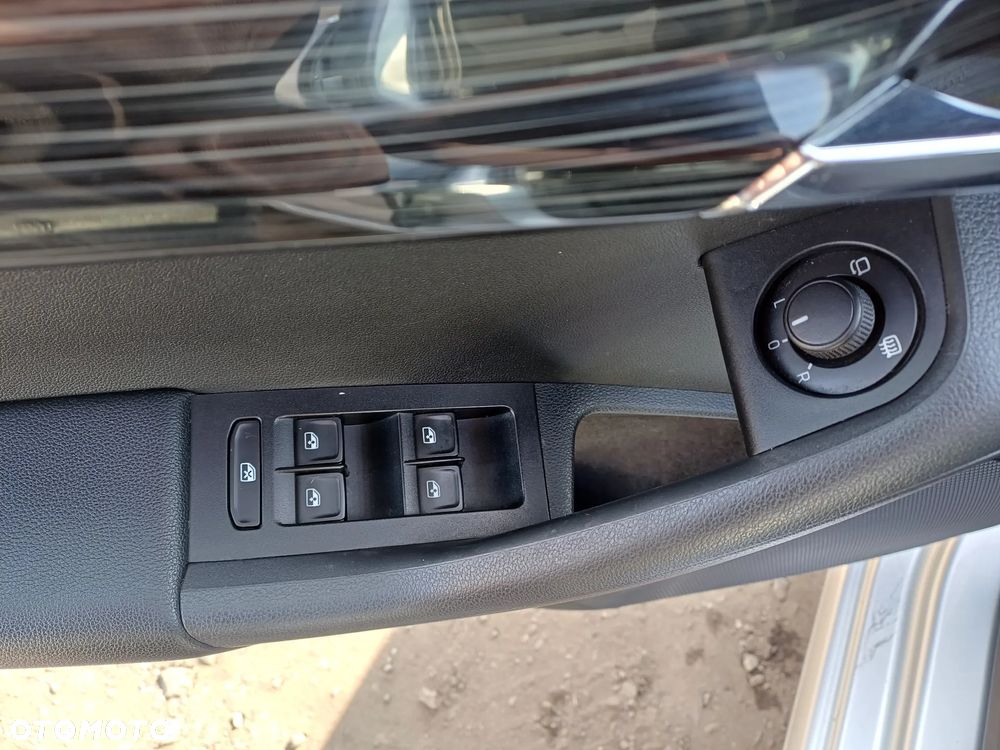 Skoda Octavia 1.8 TSI DSG Ambition - 17