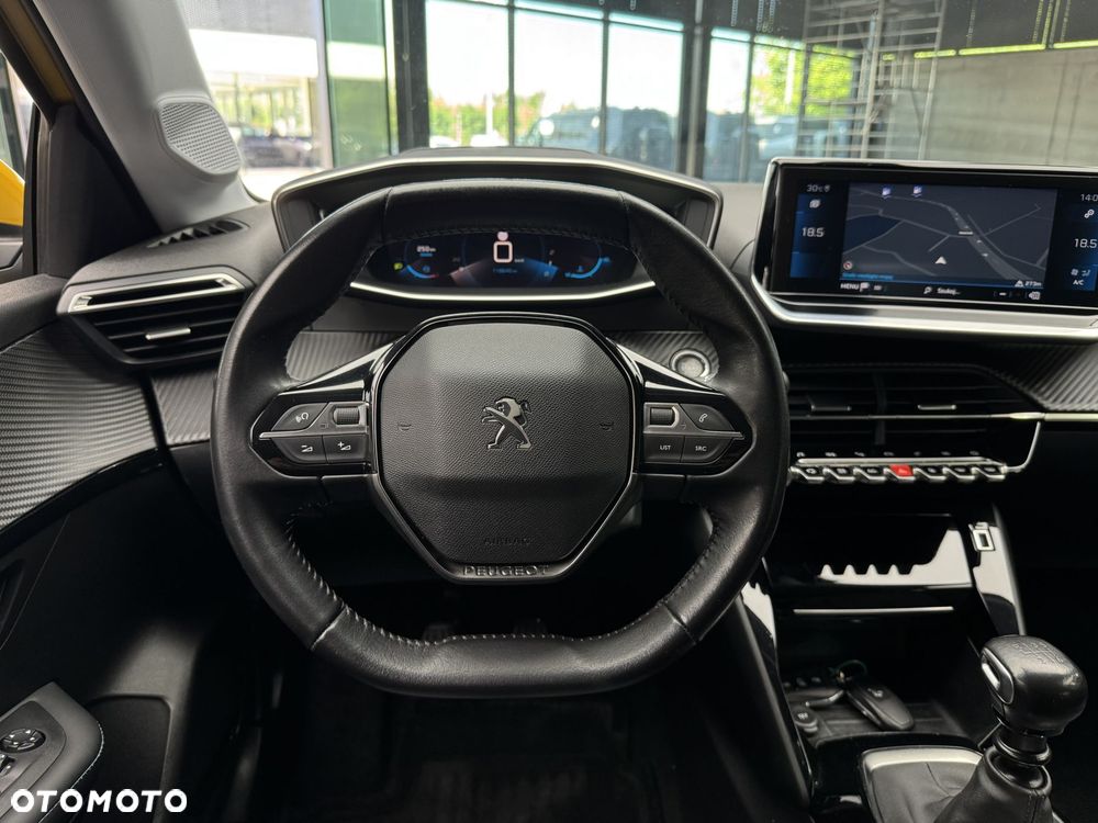Peugeot 208 1.2 PureTech Allure S&S - 17